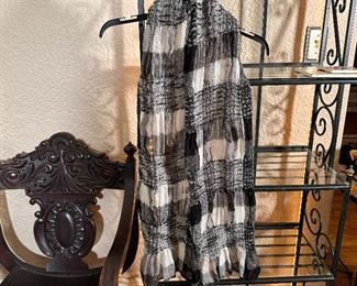 Black and white check scarf