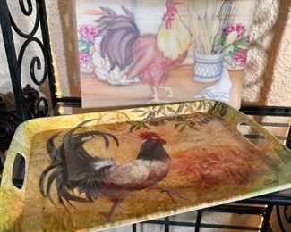 Plastic rooster tray and tray liner/cutting mat