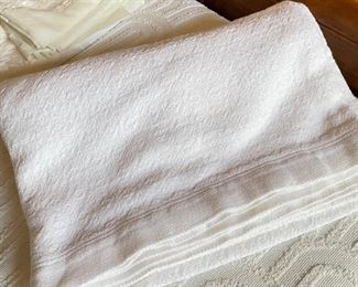 Queen white cotton blanket, was $12, NOW $ 7