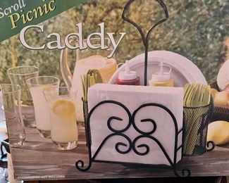 Additional view of picnic caddy