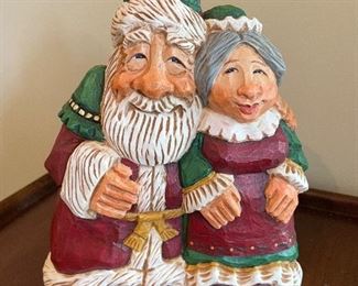 Vintage Figurine David Frykman Santa & Mrs Claus, 6" x 8",  $25