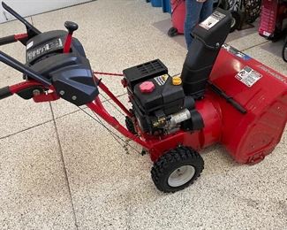 Troybuilt  Storm 5024 Gas Snowblower, 24"(Large), was $375, NOW $299