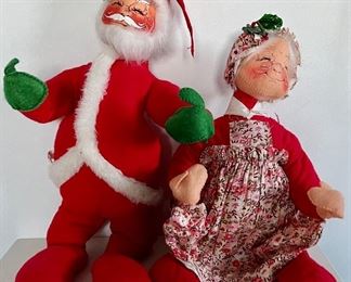Annalee Santa & Mrs. Claus Dolls