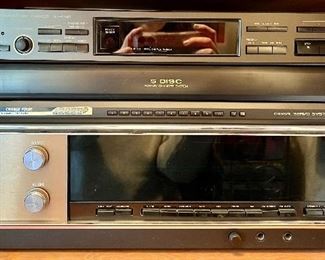 Technics Compact Disc Changer SL-PD947 (top) Heathkit AR-1500A Receiver (bottom)