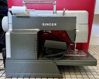 Singer Sewing Machine