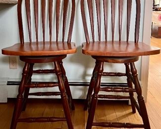 (2) Swivel Bar Stools