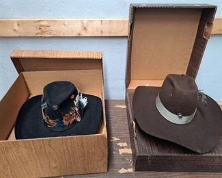 2 cowboy hats
