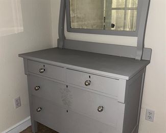 Painted antique 4 drawer chest with mirror