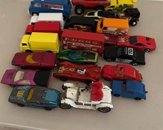 Selection of Die-Cast Hot Wheels and Matchbox Cars.