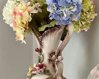 Capadamante Flowers and Vase