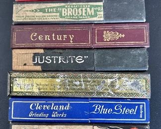 7 Different Razor Blade Shavers in original Boxes.
