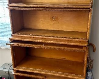 Macey 4 Tier Lawyer's Book Case in awesome condition