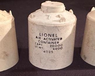 Set of 3 Lionel Air Activated Containers O Scale