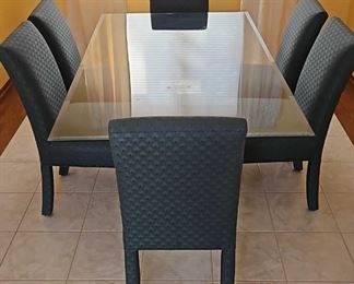 01 Contemporary Glass Dining Room Table And 6 Chairs