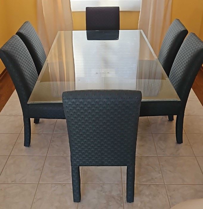 01 Contemporary Glass Dining Room Table And 6 Chairs