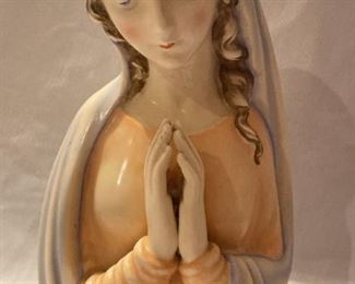 Goebel Praying Madonna XL Figurine