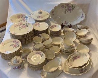 HW China Set GermanCzech HWC52 Purple Flower Collection