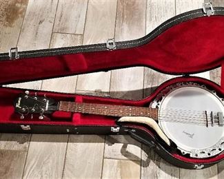 Framus banjo guitar Germany
banjo guitar with case