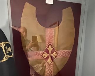 Collection Room
Priest vestment in plexiglass 
Hand made in Italy 