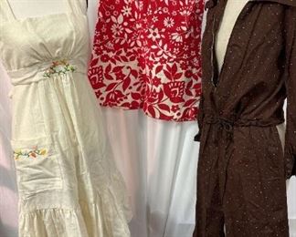 Vintage Womens Clothing