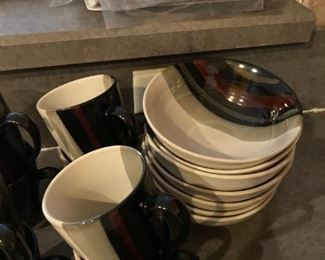 Coffee Mugs & Bowls