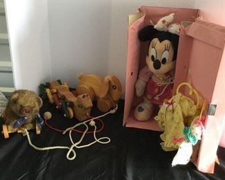 Minnie And Her Toys