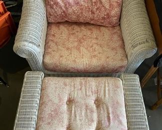 Wonderful Wicker Chair And Ottoman