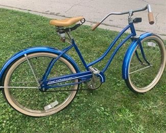 Vintage Huffy Good Vibrations Women's Cruiser Bike