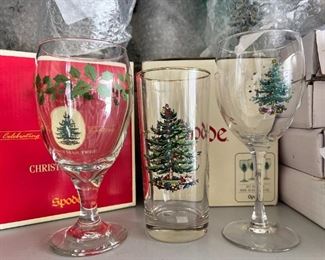 Spoke glassware includes highball, wine glasses and stemless wine glasses.