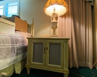 Vintage Bedroom Set 