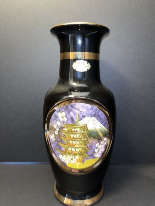 The art of Chokin Japanese 24kt vase 11”