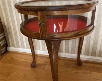 Curio Shadow Box End Table Vintage Round Glass Display Case Accent Table 20x24 