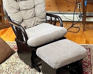 Wooden Glider Rocker With Removable Fabric Cushions