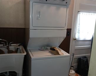 Whirlpool stacking washer and dryer
