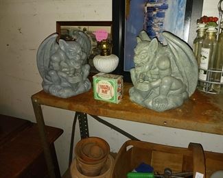Garden gargoyle statues