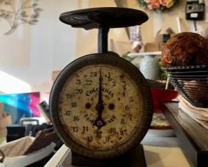 Supplee Hardware 24lb Counter Scale