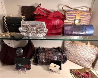 Kieselstein-Cord , Louis Vuitton, Fendi, Jimmy Choo, Bottega Veneta