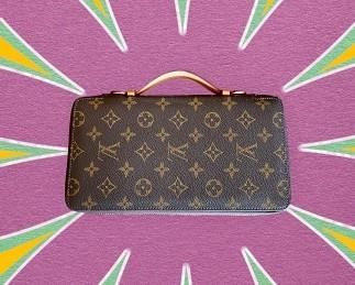 Louis Vuitton zip passport wallet.  Mint condition!