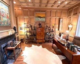 Look at this stunning office.  Everything you need to work at home and never get anything done!