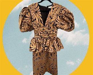 Vintage Victor Costa 1980’s or 90’s cocktail dress - mint condition.  Totally in style with puffed sleeves and peplum right now!