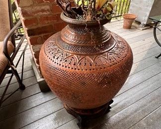 Anglo-Indian style copper planter on stand