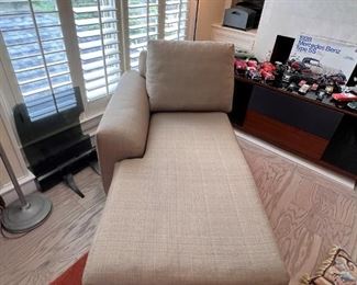 Contemporary chaise