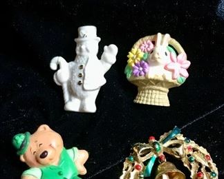 Holiday Brooches 