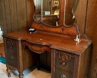 Vintage Vanity 