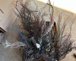 SJP128-Box Of Black Coral