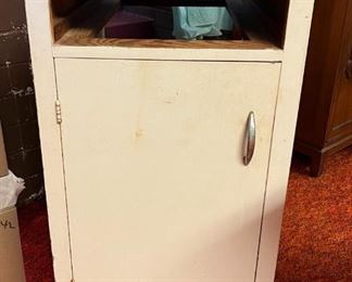 SJP181- Vintage Cabinet