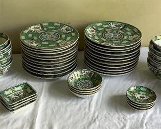 SJP504 Japanese Gold Imari Salad Plates, Rice Bowls & Sauce Dishes