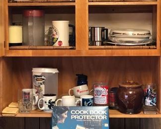 SJP518 - KITCHEN GOODS, GLASSWARE, MUGS AND MORE