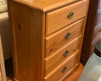 SJP625 Vintage Wooden Chest Of Drawers