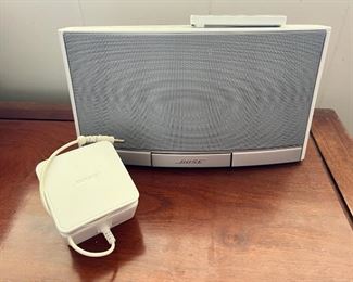 SJP624- Bose Portable Sound Dock